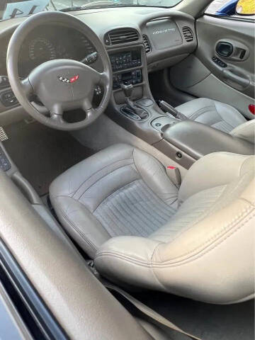 2004 Chevrolet Corvette