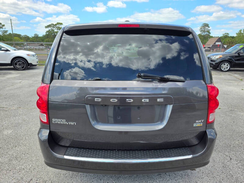 2017 Dodge Grand Caravan SXT