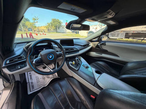 2015 BMW i8