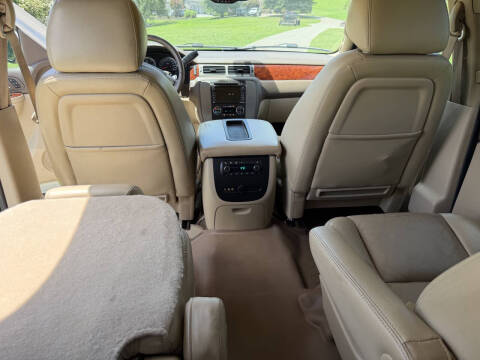 2011 GMC Yukon SLT