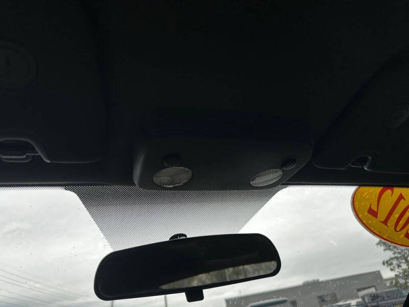 2012 Ford Mustang V6