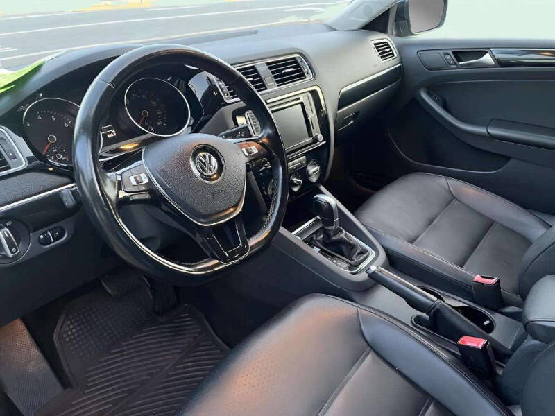 2016 Volkswagen Jetta
