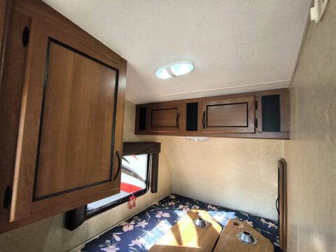 2015 Pacific Coachworks POWERLITE 19EX