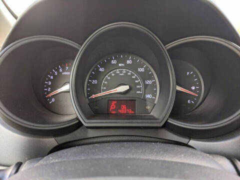 2012 Kia Rio 5-Door EX