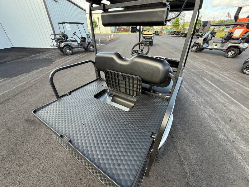 2020 E-Z-GO TXT