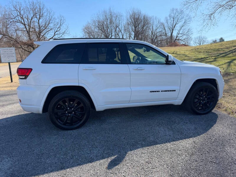 2017 Jeep Grand Cherokee Laredo