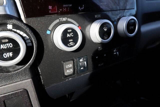 2018 Toyota Sequoia SR5