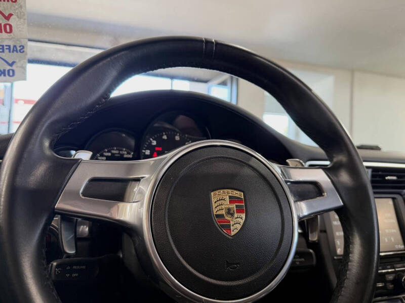 2014 Porsche 911 Carrera
