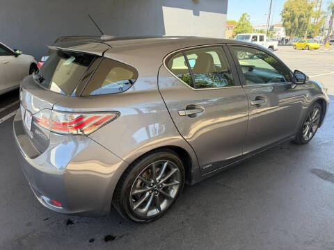 2013 Lexus CT 200h