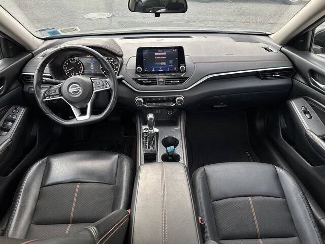 2021 Nissan Altima 2.5 SR