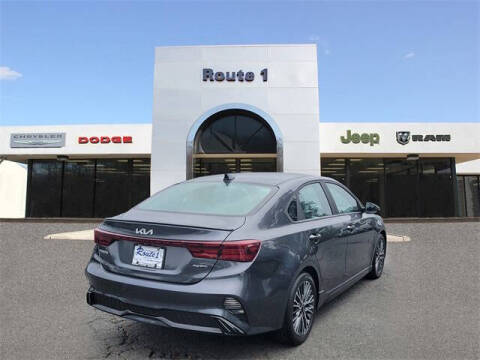 2022 Kia Forte GT Line