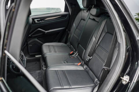 2023 Porsche Cayenne
