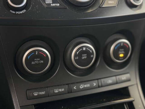 2013 Mazda MAZDA3 i Touring