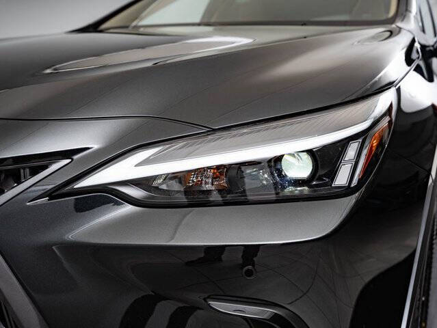 2026 Lexus NX 450h+ Premium