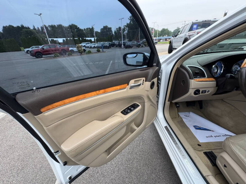 2014 Chrysler 300 C