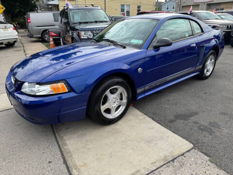 2004 Ford Mustang
