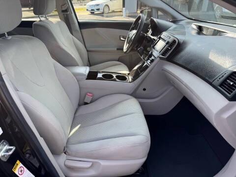 2013 Toyota Venza LE