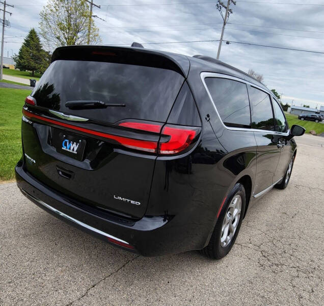 2023 Chrysler Pacifica Limited