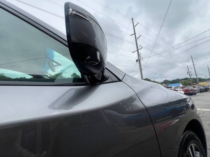 2017 Nissan Pathfinder Platinum