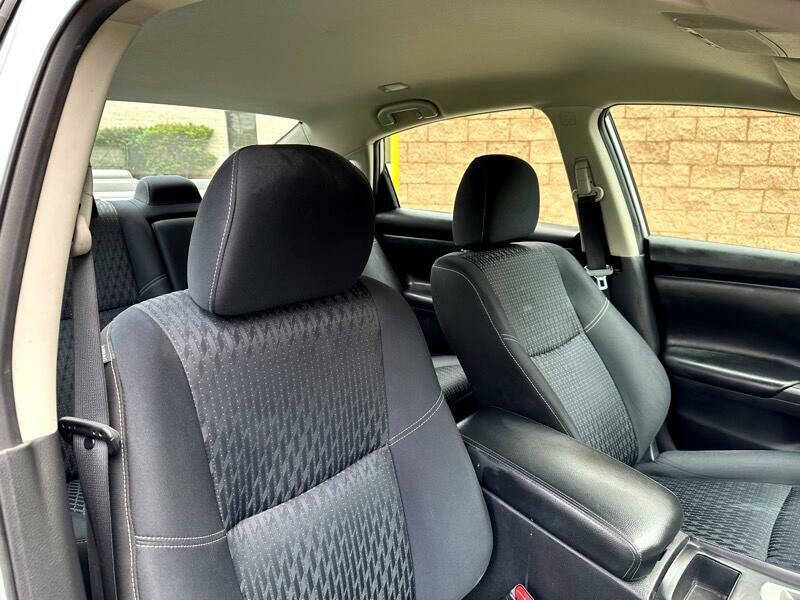 2016 Nissan Altima 2.5 SR