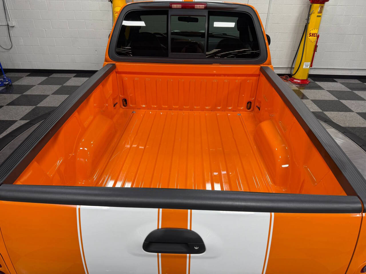 2003 Ford F-150 56
