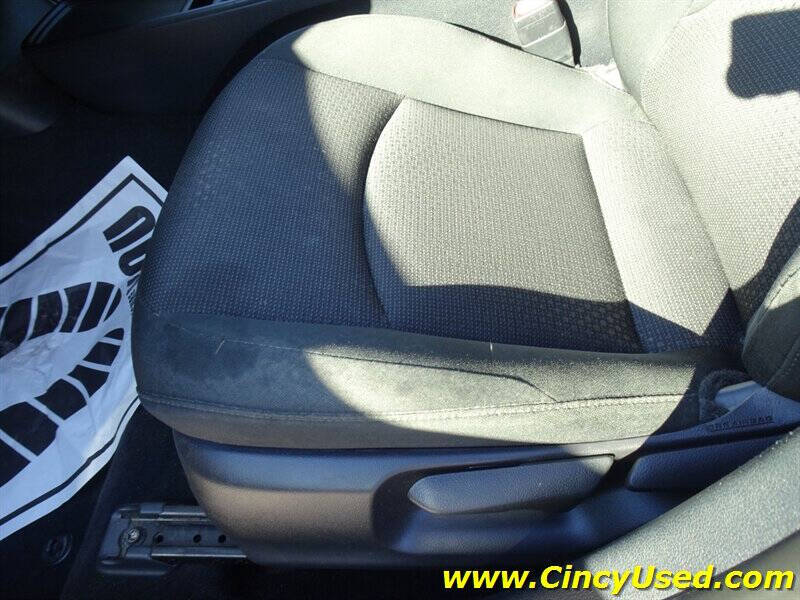 2020 Toyota Prius LE AWD-e