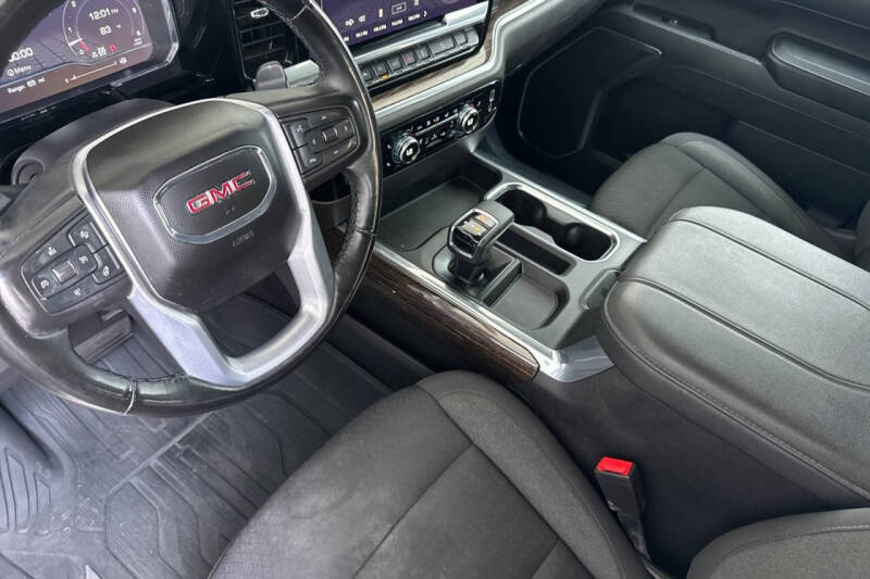 2023 GMC Sierra 1500