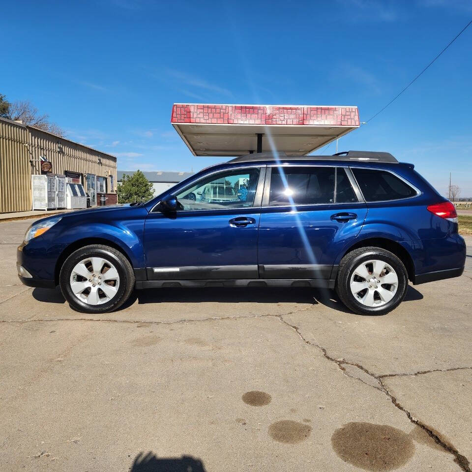 2010 Subaru Outback for sale at Dakota Auto Inc in Dakota City, NE