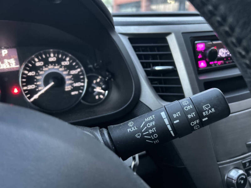 2012 Subaru Outback 2.5i Premium