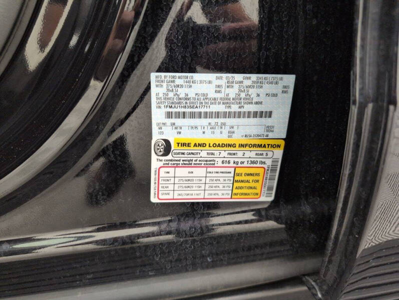 2025 Ford Expedition Active