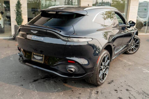2021 Aston Martin DBX