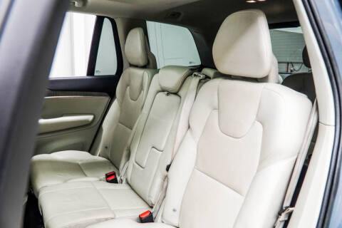 2023 Volvo XC90 B6 Plus Bright Theme 7P