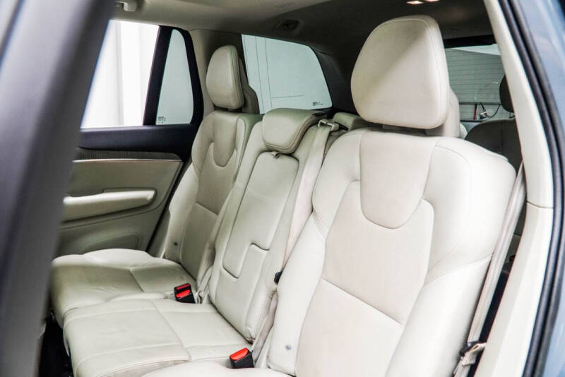 2023 Volvo XC90 B6 Plus Bright Theme 7P