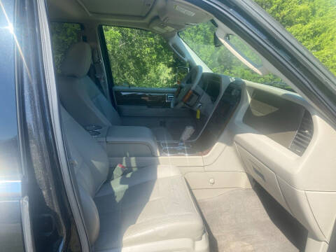 2011 Lincoln Navigator L