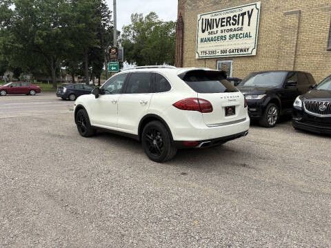2011 Porsche Cayenne S