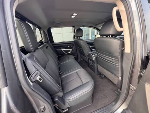 2017 Nissan Titan PRO-4X