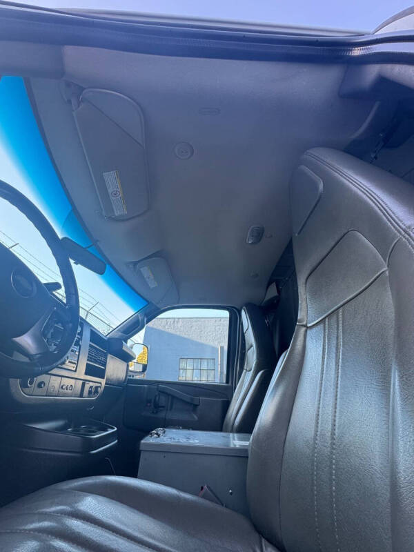 2017 Chevrolet Express 3500