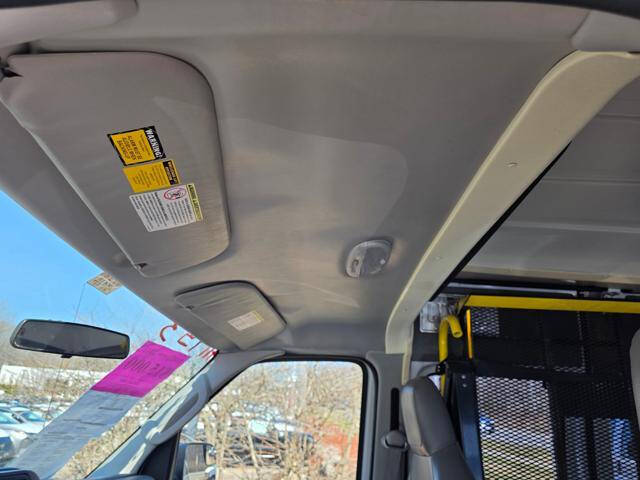 2012 Ford E-Series E-350 SD