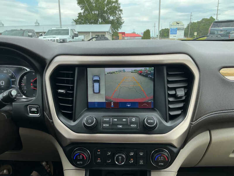 2019 GMC Acadia Denali