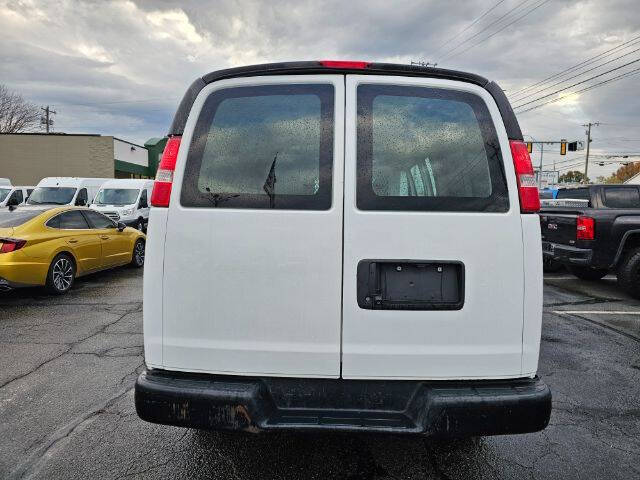 2017 Chevrolet Express 2500