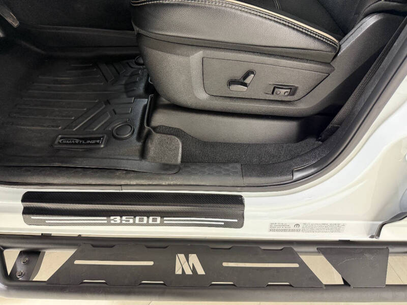 2024 RAM 3500 Laramie