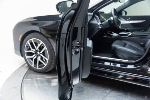 2023 BMW 7 Series 740i