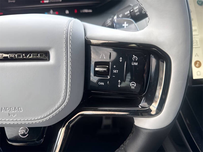 2025 Land Rover Range Rover Sport P635 SV Edition Two