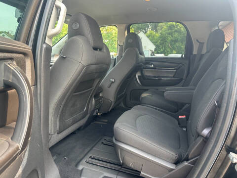 2016 GMC Acadia SLE-2