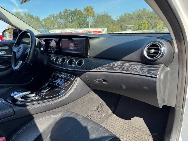 2017 Mercedes-Benz E-Class E 300 4MATIC