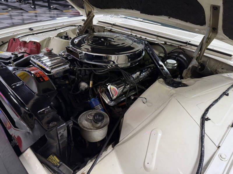 1962 Ford Thunderbird