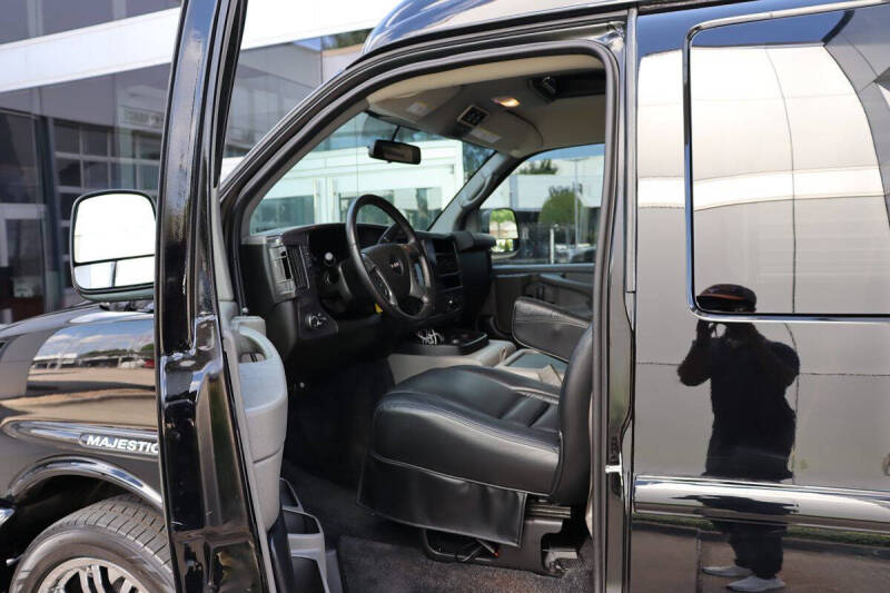 2015 GMC Savana 2500