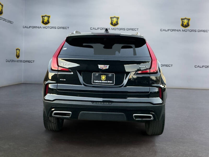 2024 Cadillac XT4 Premium Luxury