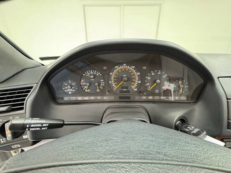 1995 Mercedes-Benz SL-Class SL 320