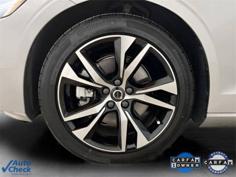 2025 Volvo S60 B5 Core